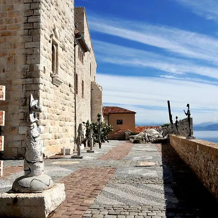 15 Cours Massena Lejlighed Antibes