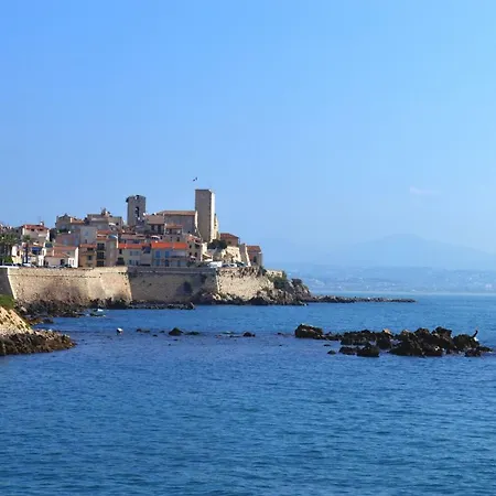 Lejlighed 15 Cours Massena *