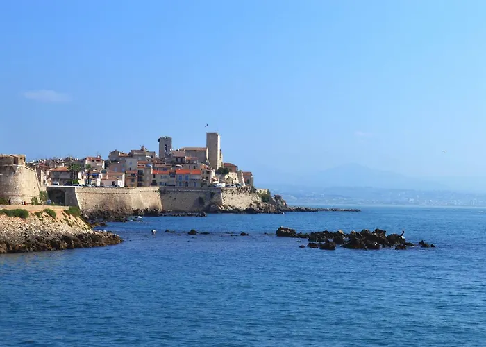 Lejlighed 15 Cours Massena *